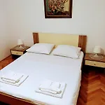 Apartment Monsignor Split